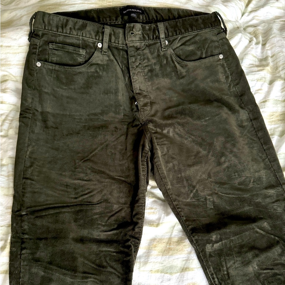 Banana Republic green corduroy pants